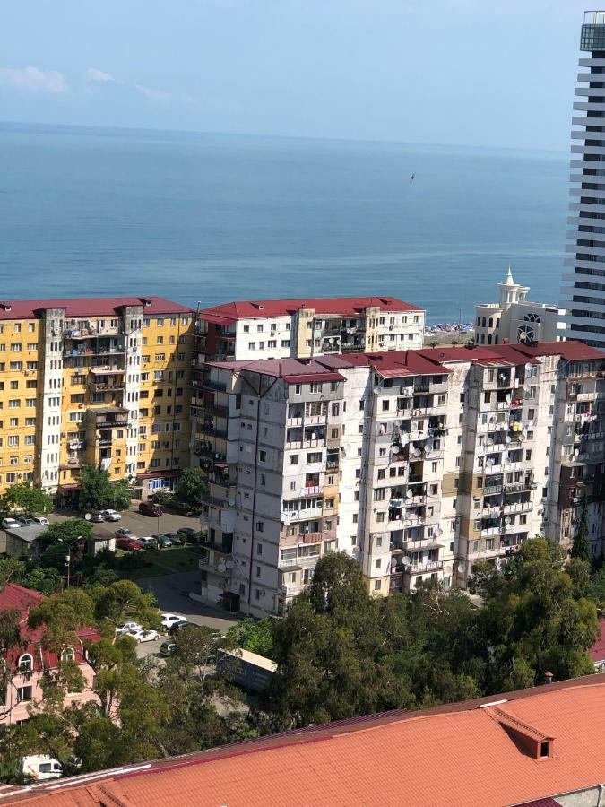 Orange Home Hotel Batumi Exterior photo